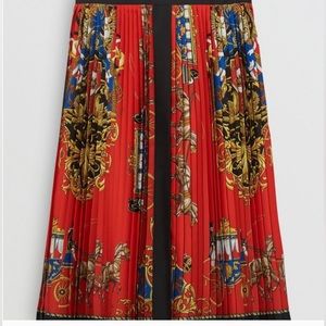 Burberry NWT Skirt Silk Pleated size 4